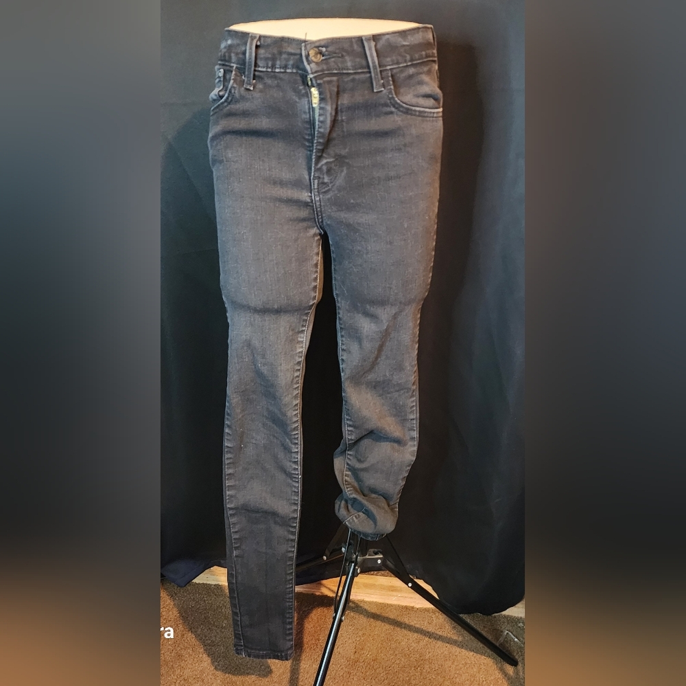 Womens Black Levis 720 High Rise Super Skinny 28 Jeans
